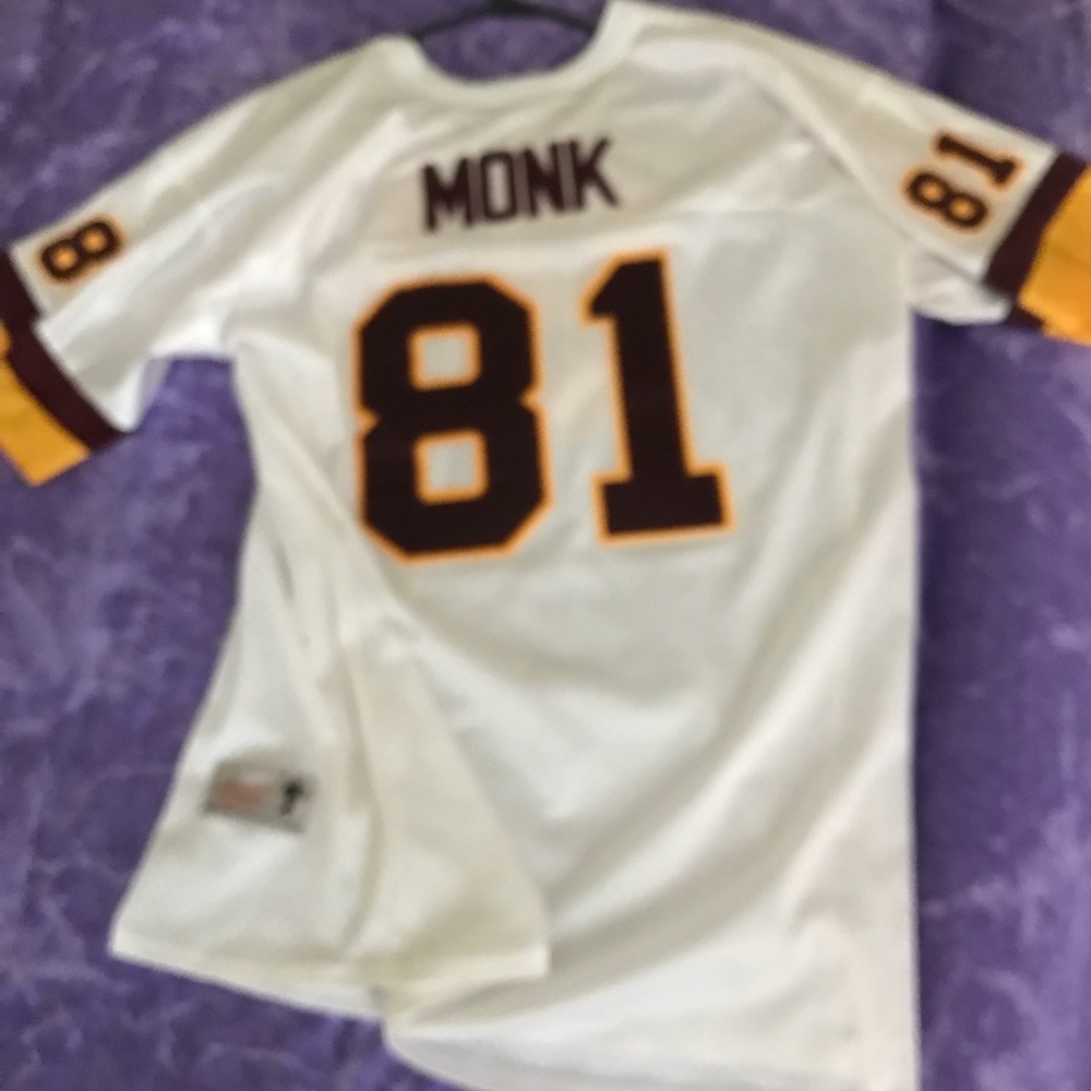 Football jerseys - Picture 3 of 3